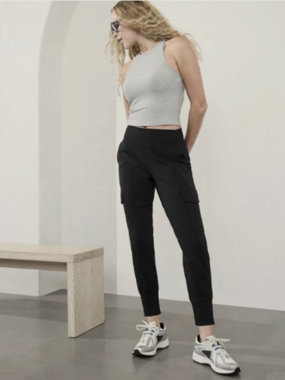 Athleta Venice High Rise Cargo Jogger Size XL